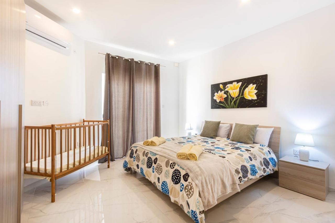 H2 -Modern And Spacious 3 Bedroom Apartment San Ġwann Eksteriør bilde