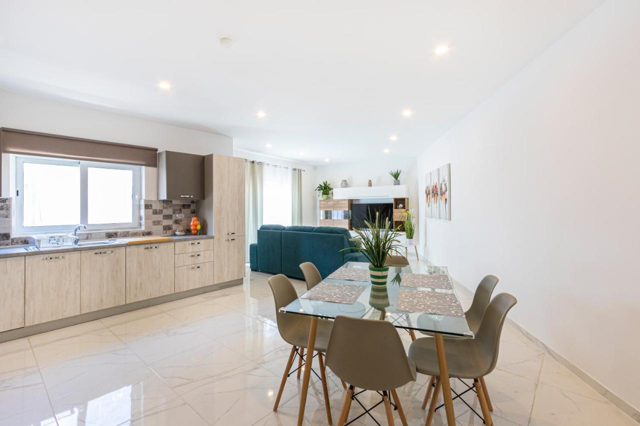 H2 -Modern And Spacious 3 Bedroom Apartment San Ġwann Eksteriør bilde