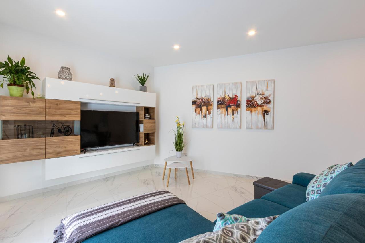 H2 -Modern And Spacious 3 Bedroom Apartment San Ġwann Eksteriør bilde