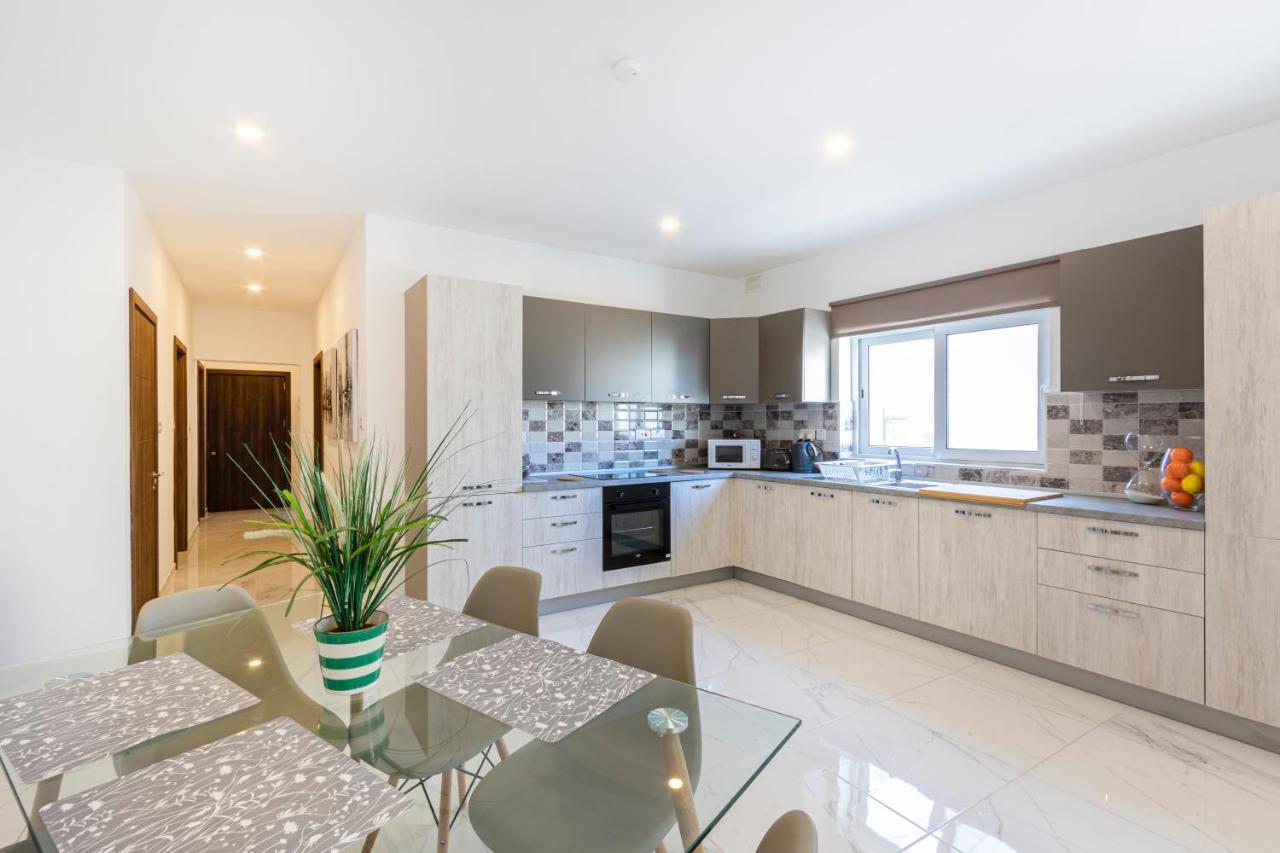 H2 -Modern And Spacious 3 Bedroom Apartment San Ġwann Eksteriør bilde