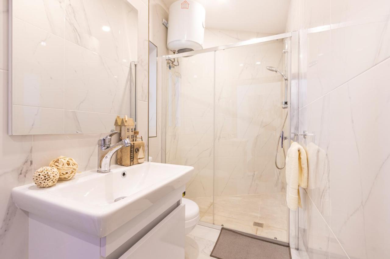 H2 -Modern And Spacious 3 Bedroom Apartment San Ġwann Eksteriør bilde